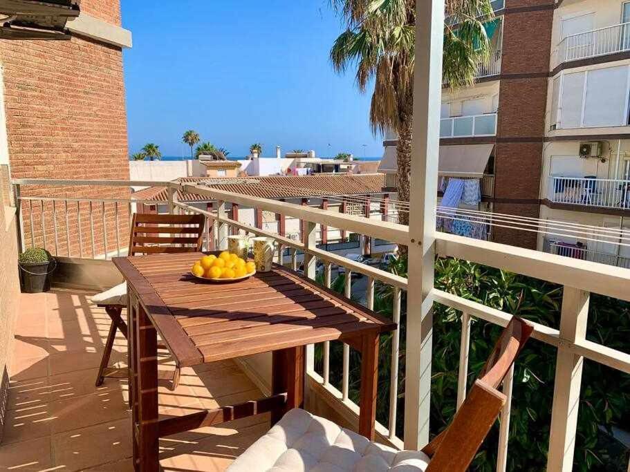 Apartamento En la 2a línea en Torre del Mar Exterior foto